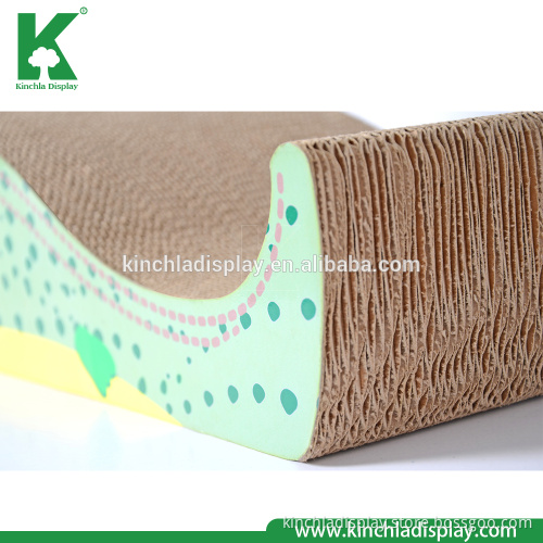 Cheap Crocodile Cardboard Material Cat Scratcher